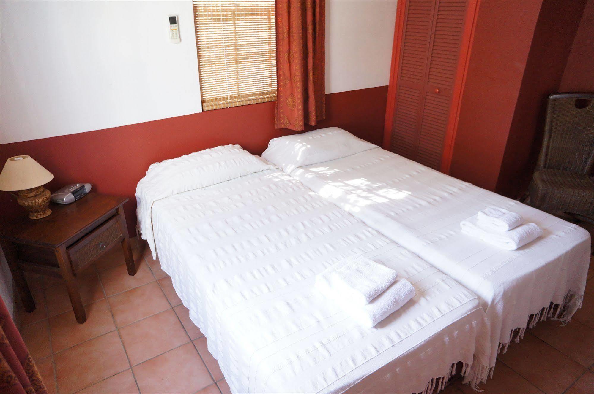Caribbean Chillout Apartments Playa Esterno foto